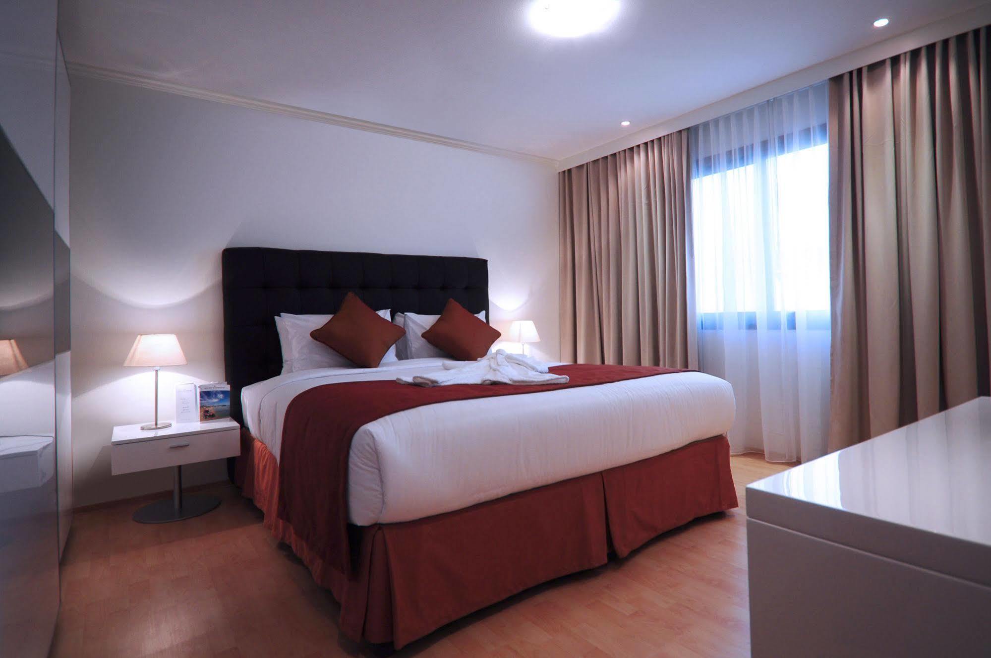 Golden Tulip Dana Bay Resort Dhahran Ngoại thất bức ảnh