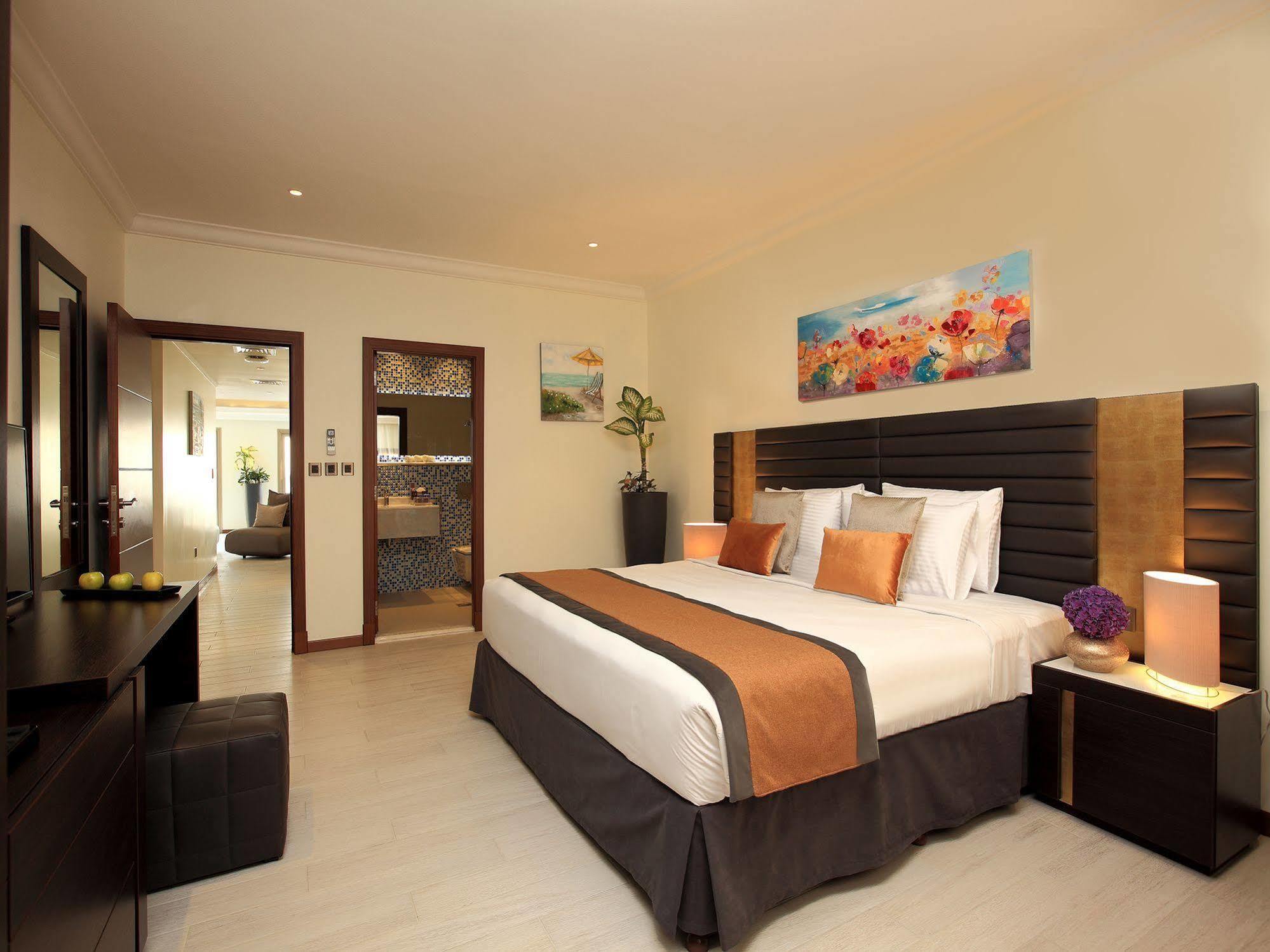 Golden Tulip Dana Bay Resort Dhahran Ngoại thất bức ảnh