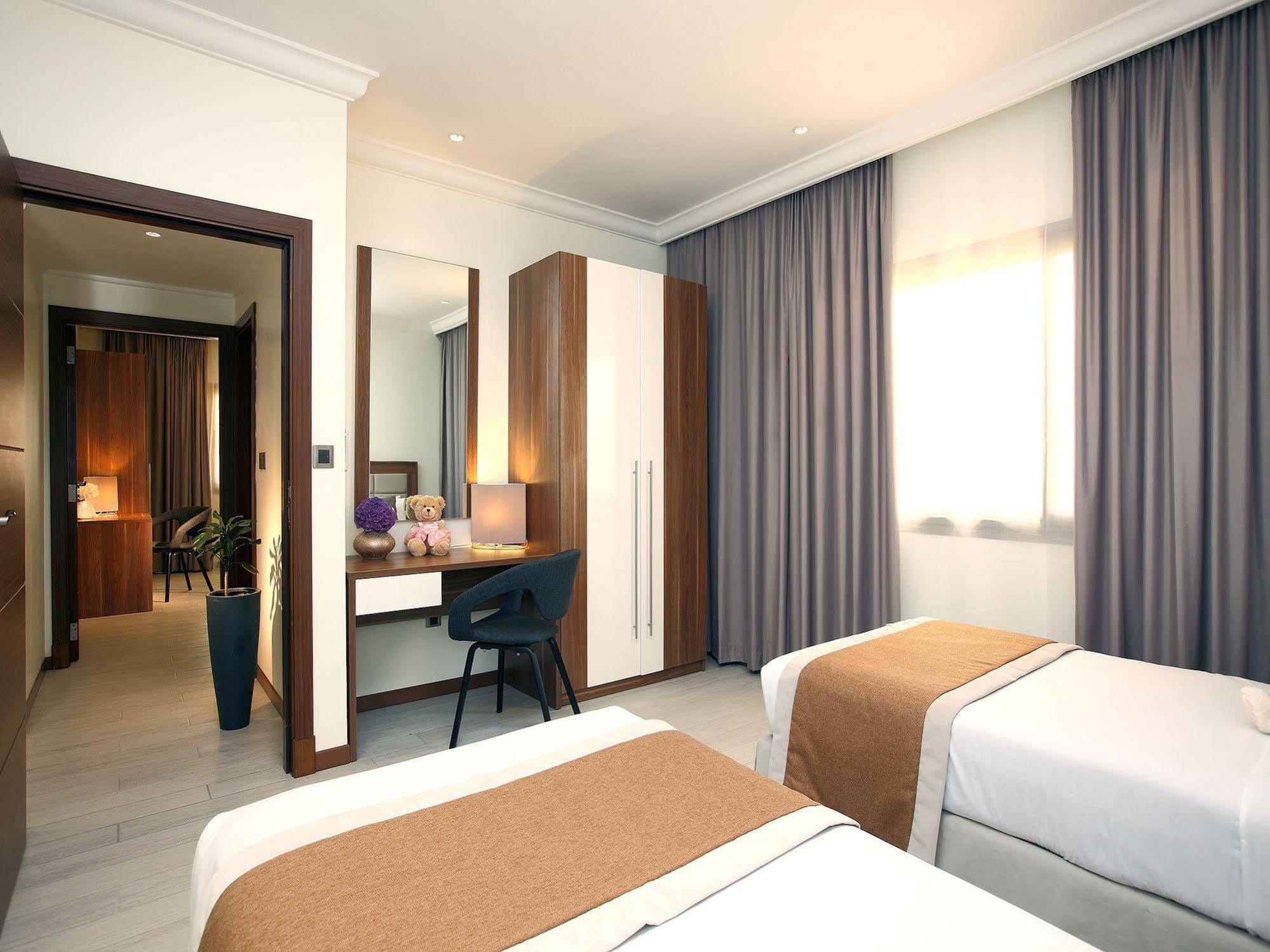 Golden Tulip Dana Bay Resort Dhahran Ngoại thất bức ảnh